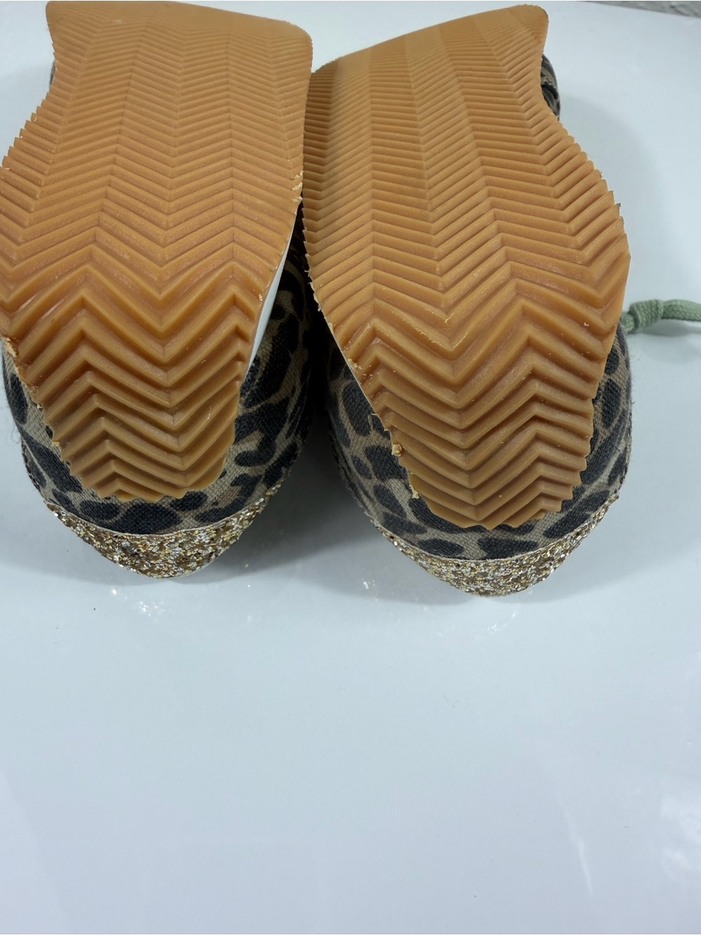 Very G Leopard Glitter Star Sneakers Women’s Size 6 - Picture 4 of 8